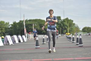 BIB: 461
                            <button type="button" onclick="openModal(4941956)" class="btn btn-primary btn-sm float-right btn-popup" data-toggle="modal" data-target=".modal-high-quality">
                        <i class="fas fa-shopping-cart"></i> Add to Cart
                    </button>
                                            <button type="button" onclick="isThisMe(4941956, true)" class="btn btn-success btn-sm float-right btn-popup btn-isme hidden" data-toggle="tooltip" data-placement="bottom" title="นี่คือรูปของคุณใช่ไหม คลิกที่นี่เพื่อเอาเข้าอัลบั้ม">
                        <i class="fas fa-plus"></i> Add to album
                    </button>
                    <button type="button" onclick="isThisMe(4941956, false)" class="btn btn-warning btn-sm float-right btn-popup btn-isnotme hidden">
                        <i class="fas fa-ban"></i> Remove from album
                    </button>